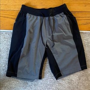 Lululemon men’s gym shorts 7” inseam